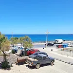 Maria\'S Urban Seaview Apartments