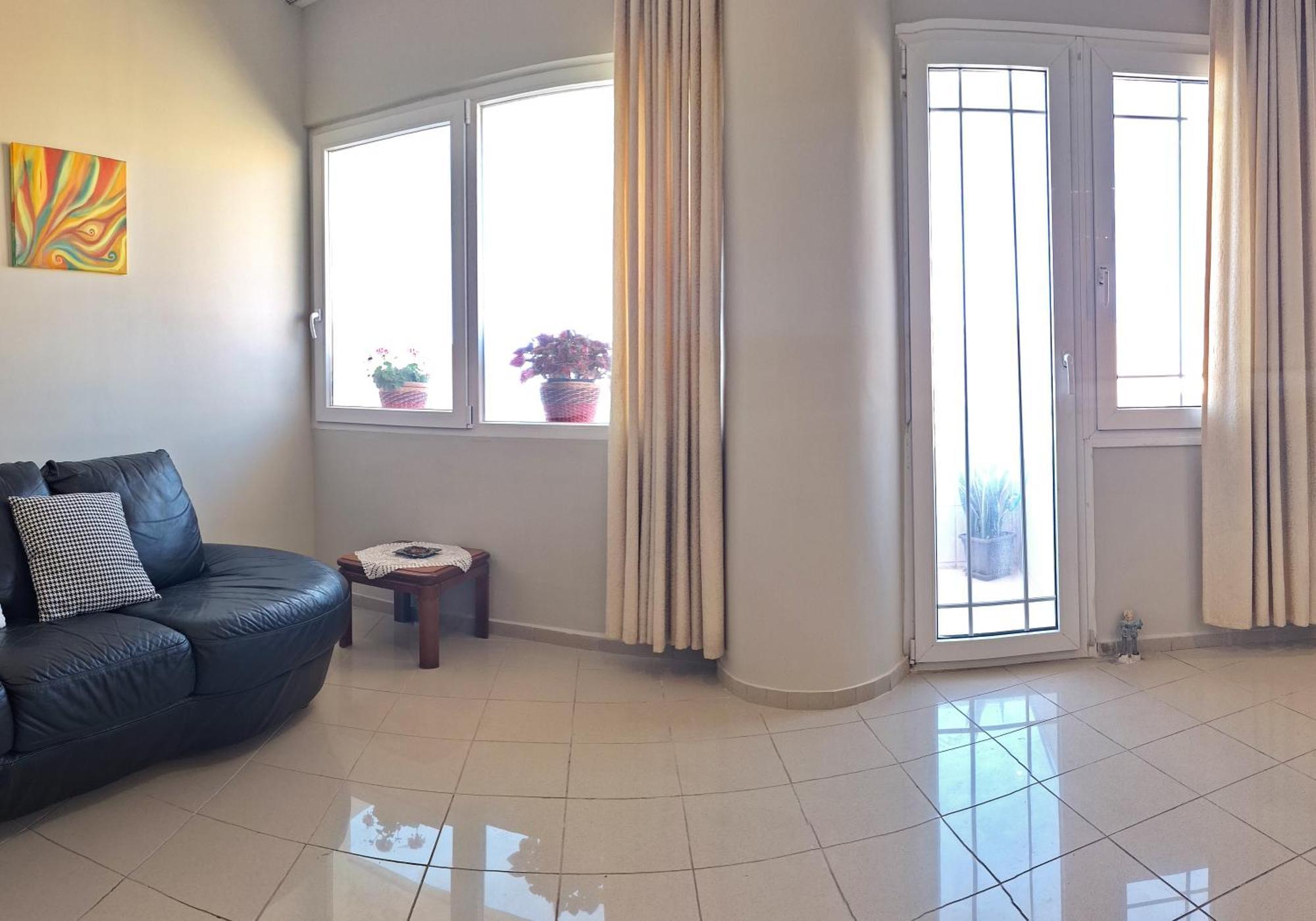 Maria's Urban Seaview
